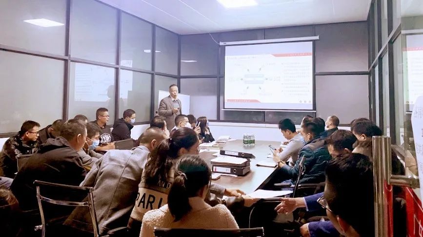 立式消毒柜 ▏?；瘓F《戰(zhàn)略與組織能力建設》咨詢項目圓滿收官